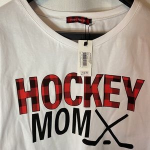 Women’s HOCKEY MOM 3/4 Sleeve White Tshirt NWT Size Large